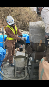 グラウト工事